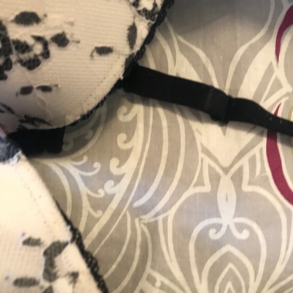 Body by Victoria lot - Picture 6 of 6